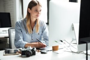 Female Content Writing Jobs 2025: Create clear, concise, and engaging content.